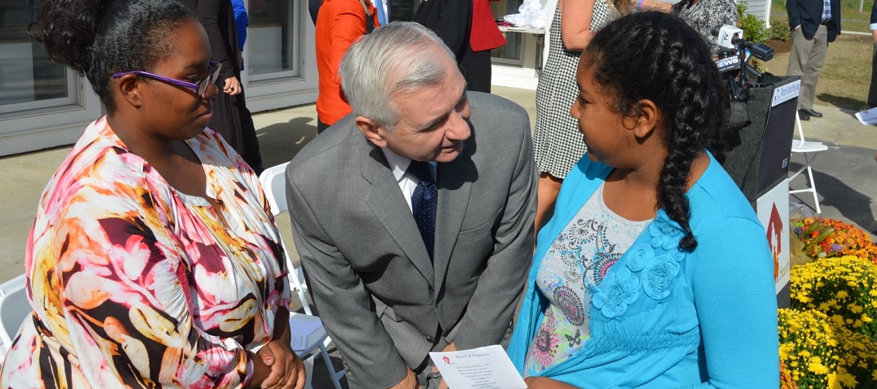 Reed, Blunt Introduce Bill to Expand Children's Access to Specialty Care